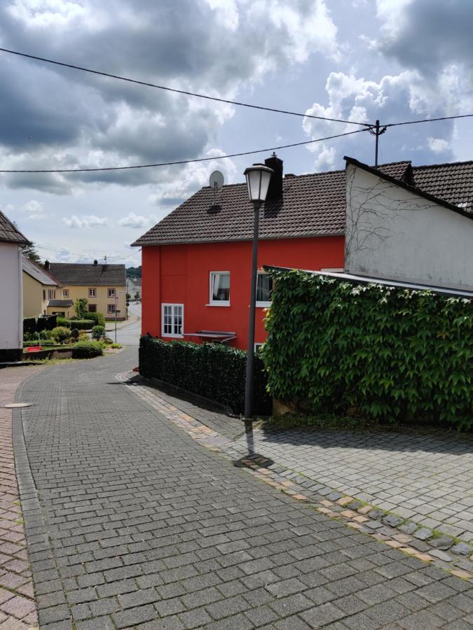 Ferienhaus Am Sauerbrunnen Daun Esterno foto